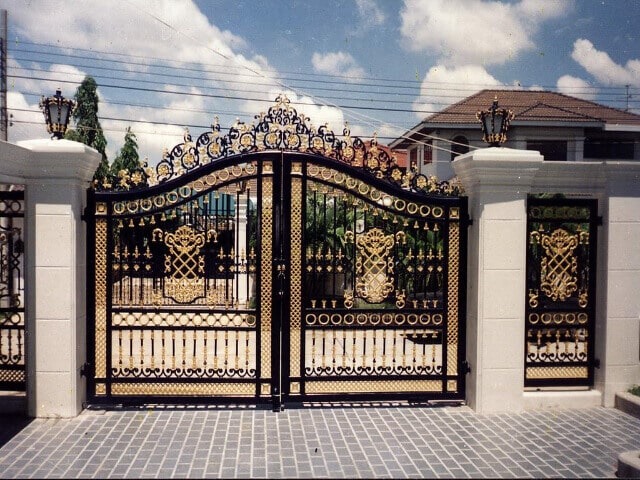 cửa sắt 2 cánh
